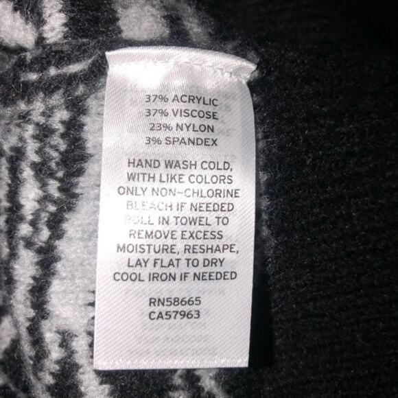 Halogen Swirl Zebra Stripe Mock Neck Sweater Large NWT - Picture 9 of 9